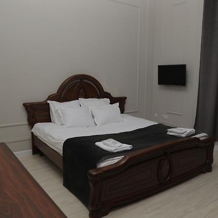Prime Villa Hotel Tasken Kültér fotó
