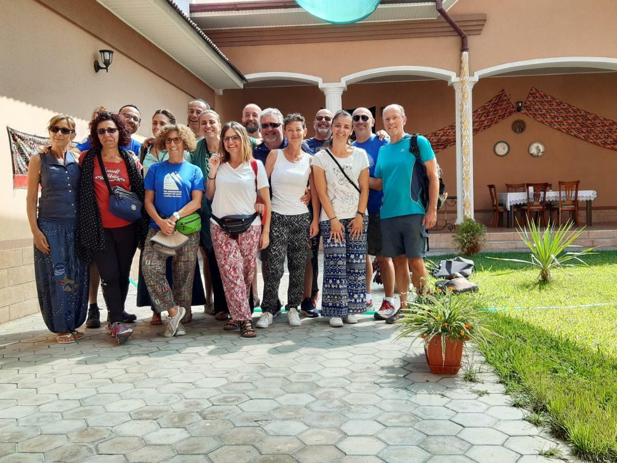 Prime Villa Hotel Tasken Kültér fotó