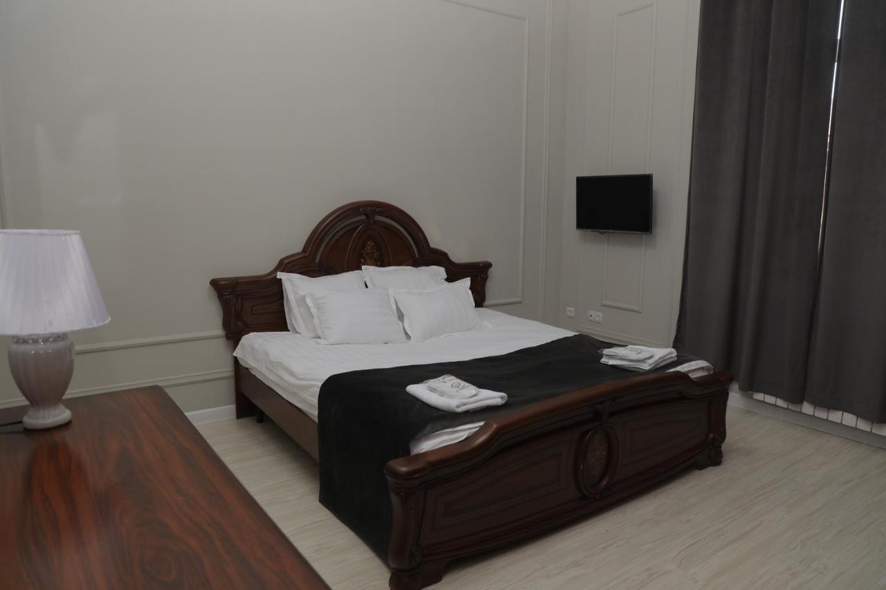 Prime Villa Hotel Tasken Kültér fotó